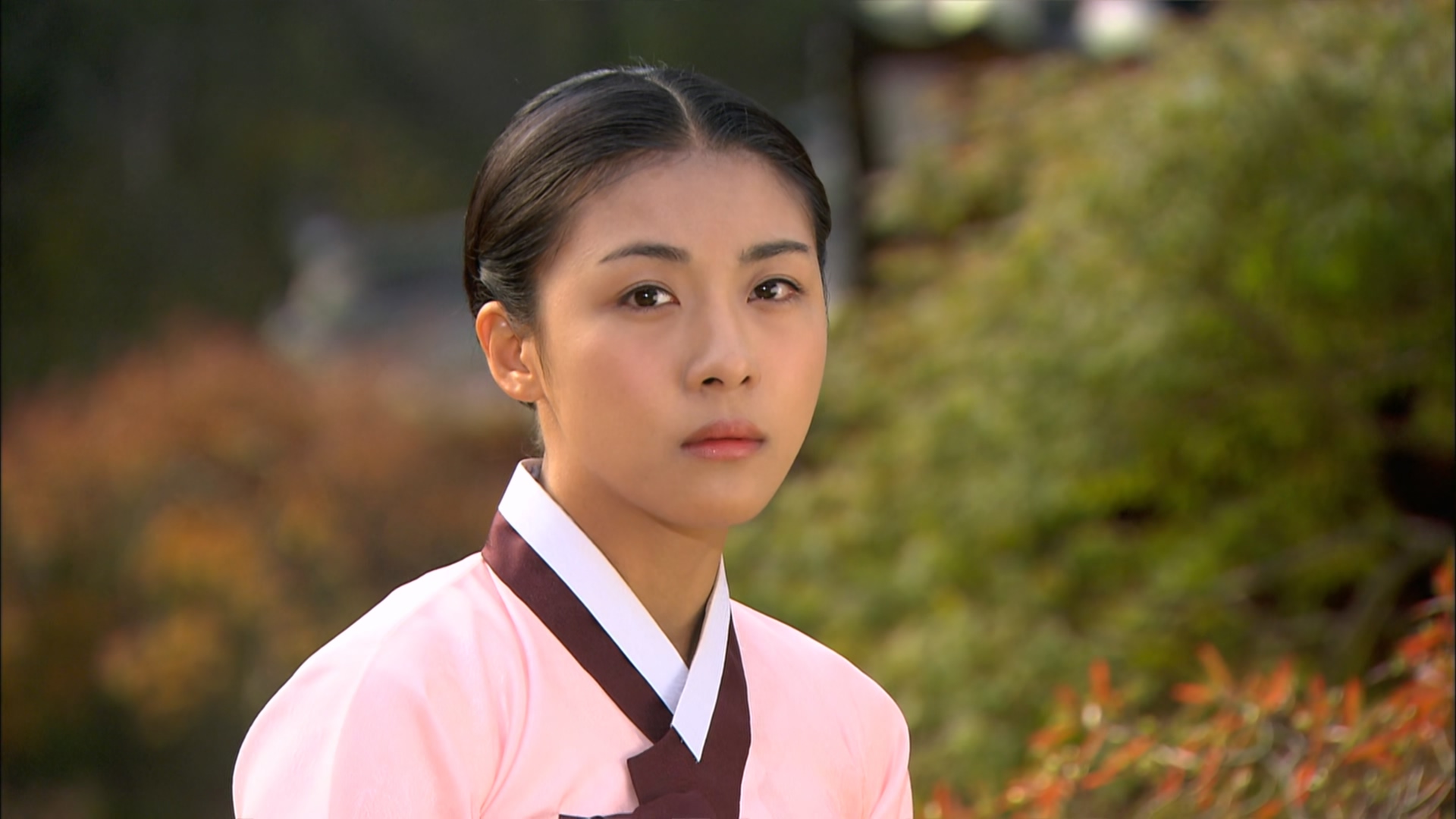 Hwang.Jin.Yi.S01E08.1080p.MyTVSuper.WEB-DL.AAC2.0.H.265-BlackTV.mkv_20250710_205.jpg