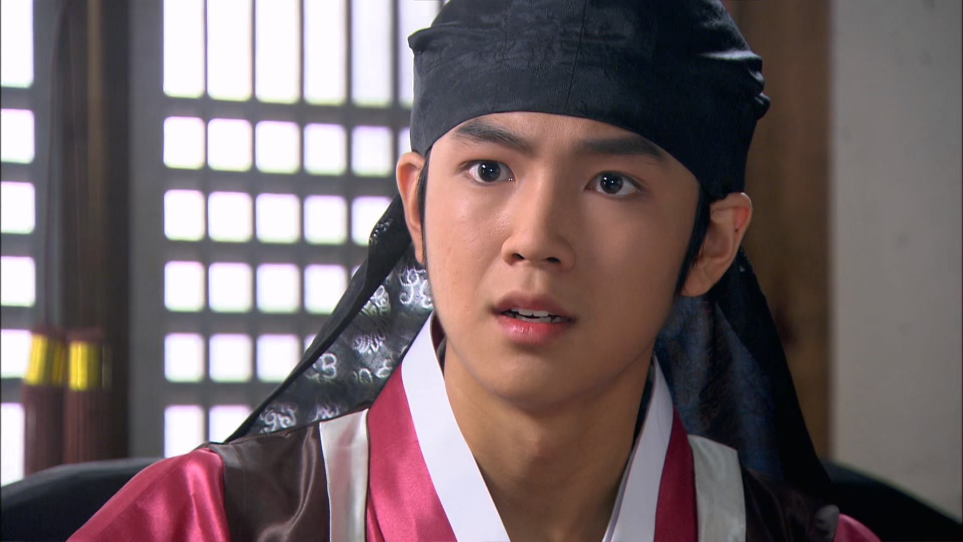 Hwang.Jin.Yi.S01E08.1080p.MyTVSuper.WEB-DL.AAC2.0.H.265-BlackTV.mkv_20250710_205.jpg